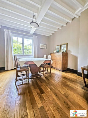 Maison - 185 m² - 6 pièces