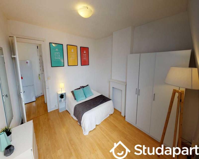 Chambre - 50 m² - 1 pièce