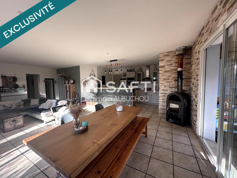 Maison - 107 m² - 5 pièces