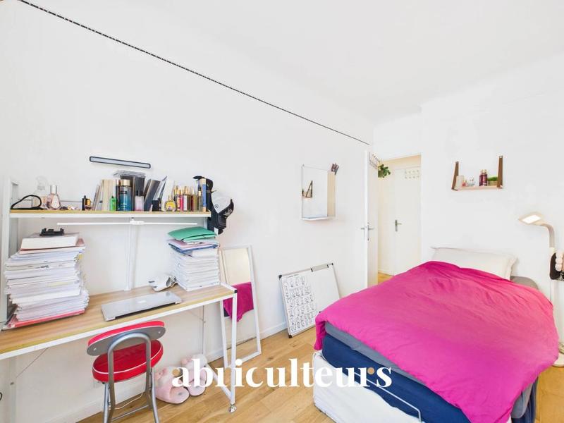 Appartement ancien - 66 m² - 4 pièces