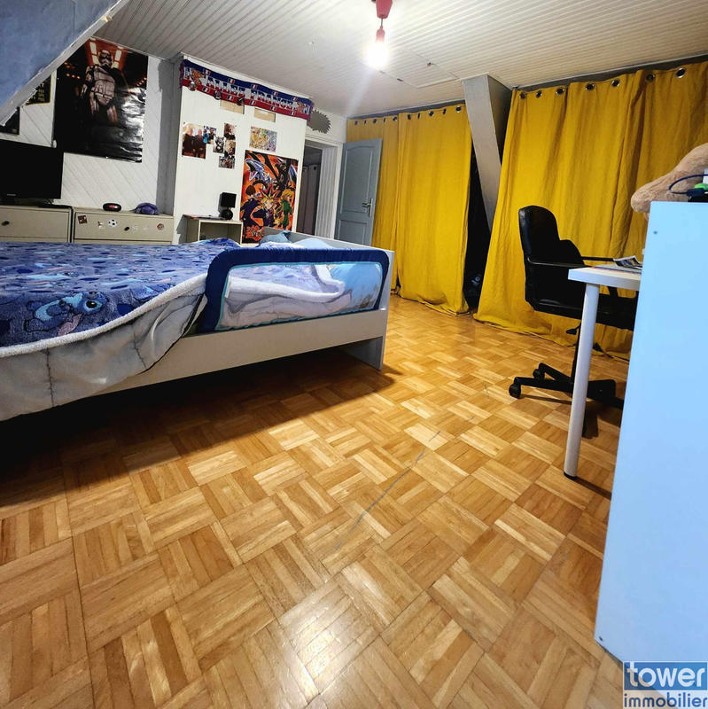 Maison - 115 m² - 5 pièces