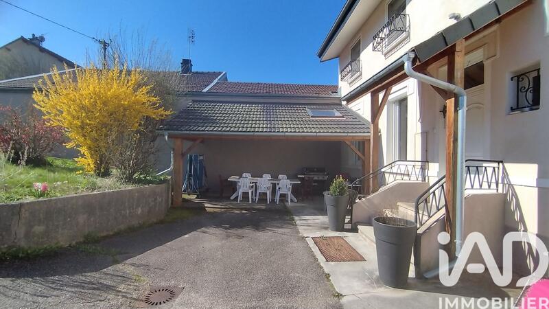Maison - 140 m² - 7 pièces