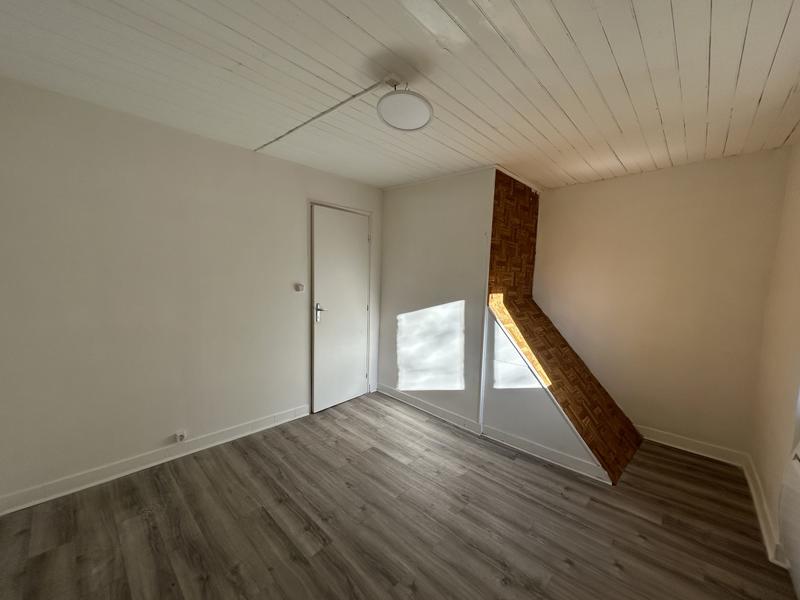 Maison - 92 m² - 5 pièces