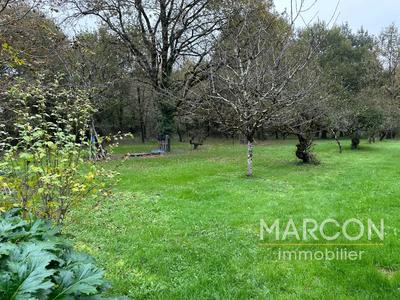 Maison - 213 m² - 15 pièces