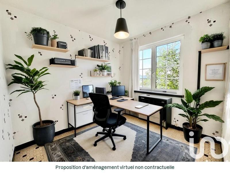 Maison - 268 m² - 12 pièces