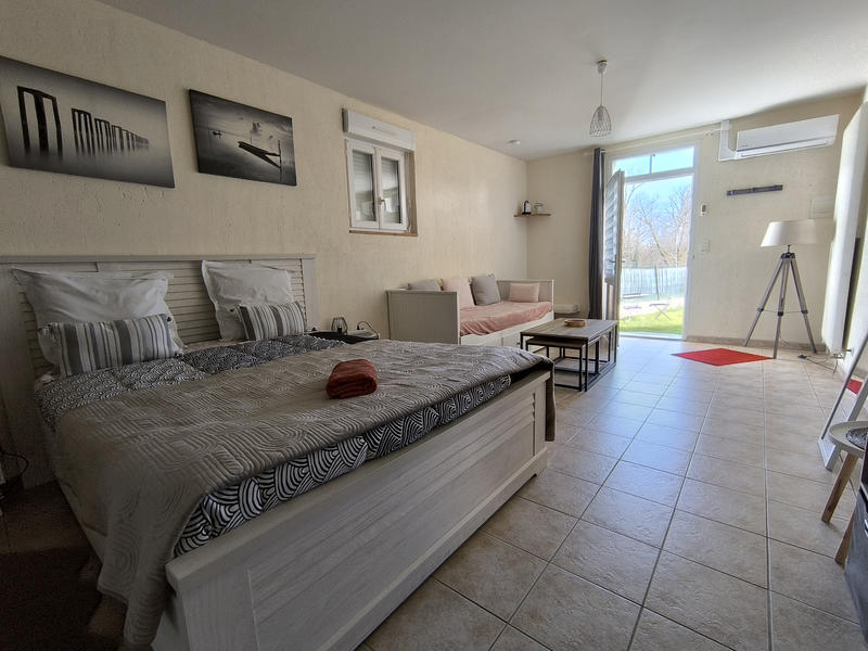 Maison - 340 m² - 8 pièces