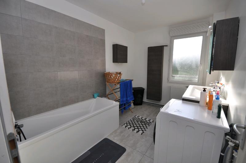 Maison - 86 m² - 5 pièces