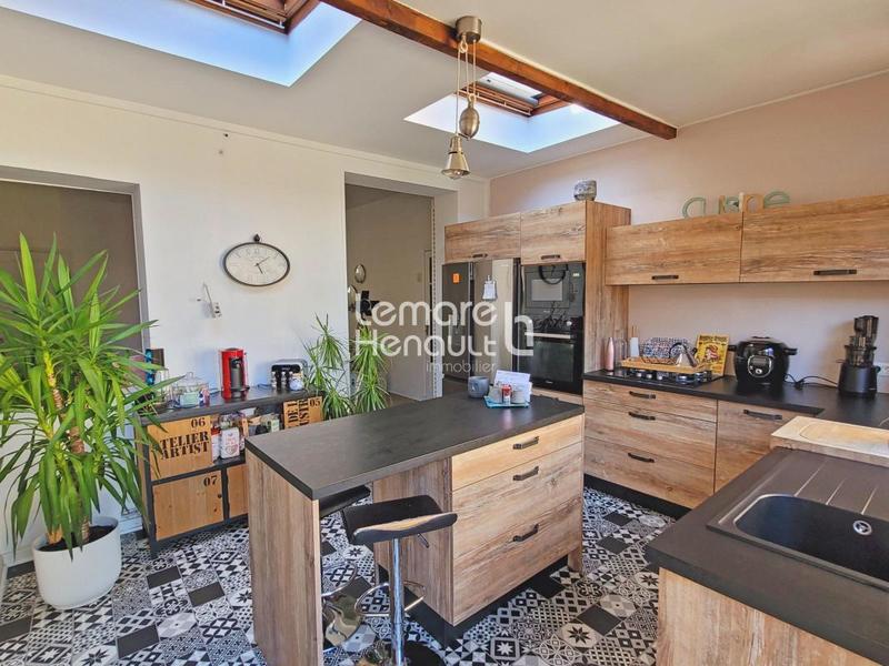 Maison de ville - 130 m² - 7 pièces