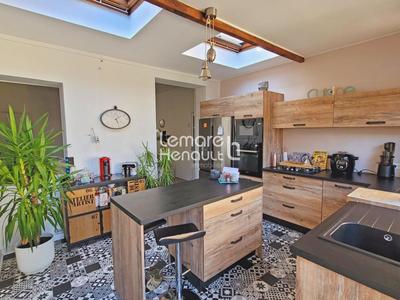 Maison de ville - 130 m² - 7 pièces