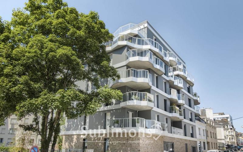 Appartement - 161 m² - 5 pièces