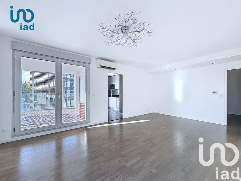 Appartement - 83 m² - 4 pièces