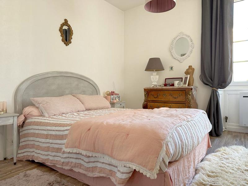 Appartement - 99 m² - 5 pièces