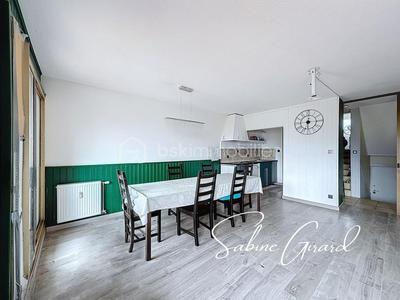 Duplex - 101 m² - 5 pièces