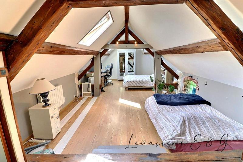 Maison - 137 m² - 6 pièces