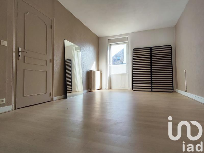 Maison - 200 m² - 7 pièces