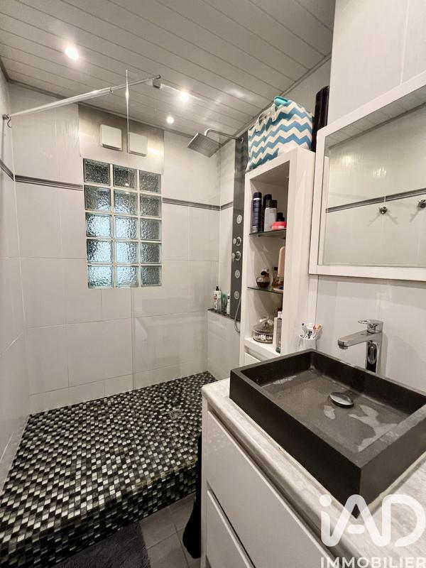 Appartement - 77 m² - 4 pièces