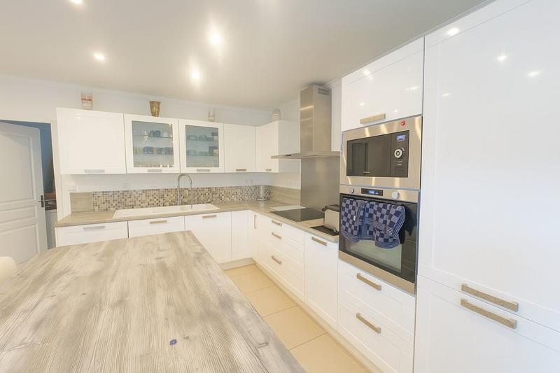 Maison - 150 m² - 7 pièces