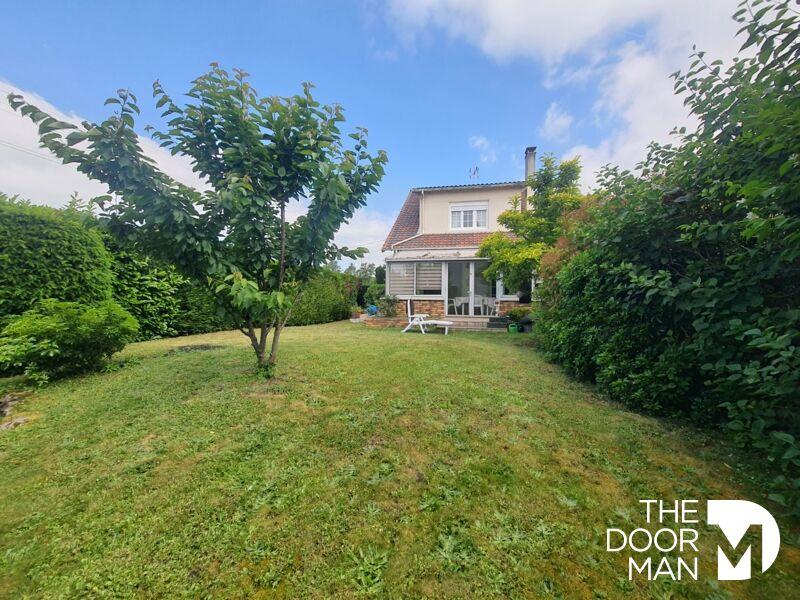 Maison - 110 m² - 5 pièces