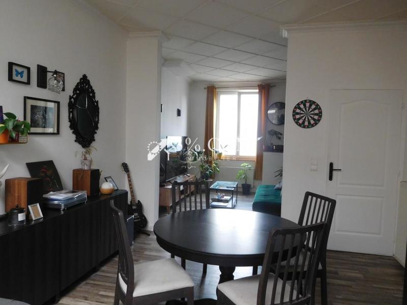 Maison - 94 m² - 5 pièces