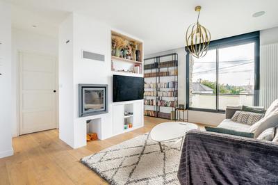 Maison - 206 m² - 6 pièces