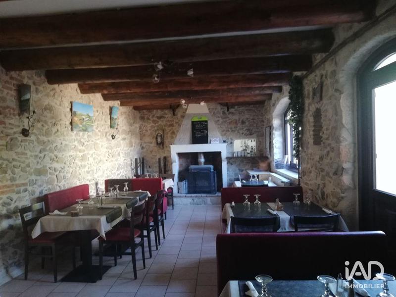 Local commercial - 242 m²