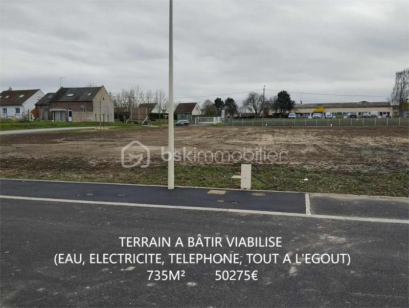 Terrain - 735 m²