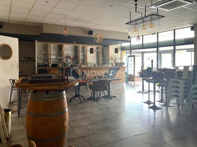 Local commercial - 165 m² - 3 pièces