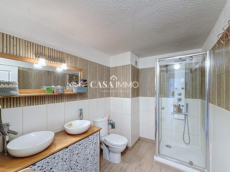 Appartement - 82 m² - 4 pièces