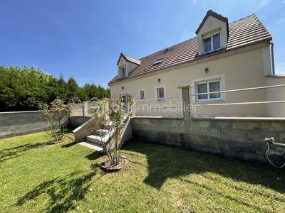 Maison traditionnelle - 145 m² - 6 pièces