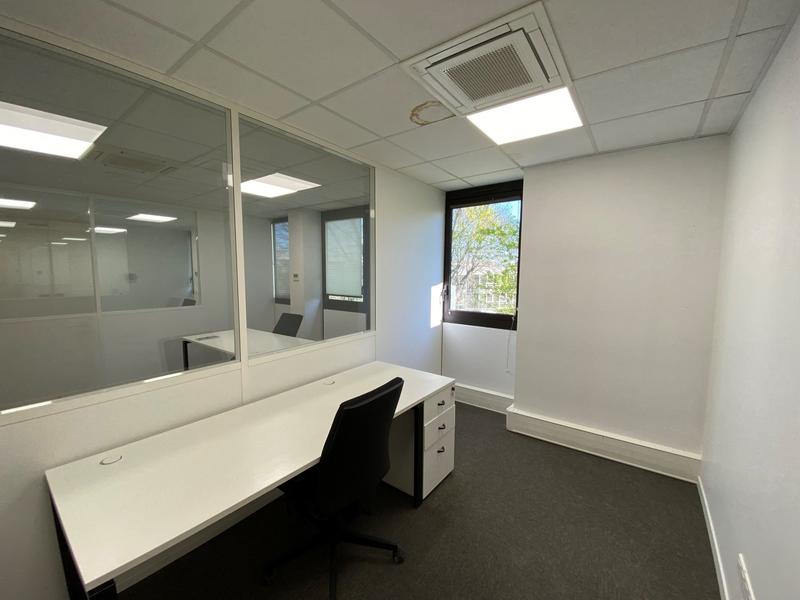 Bureau - 72 m²