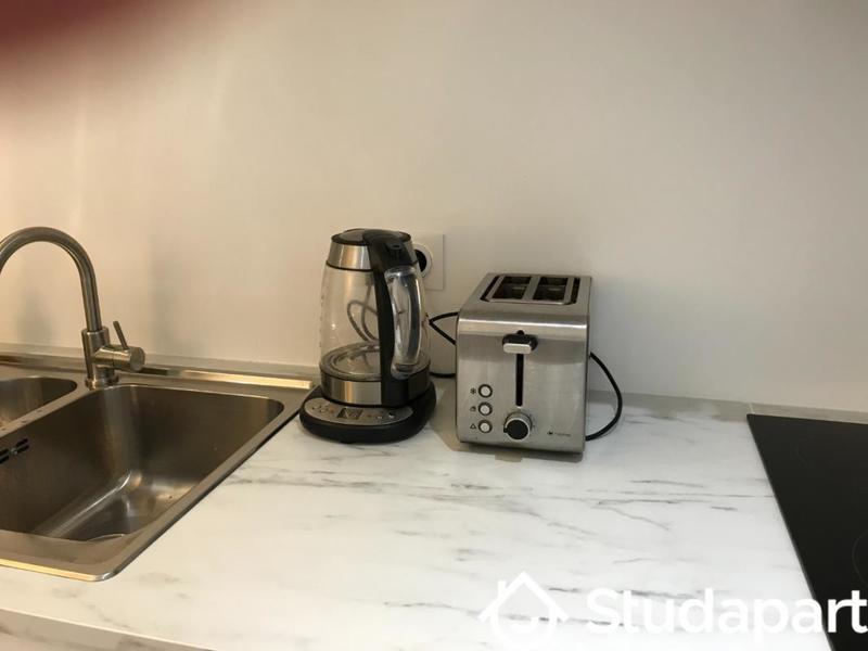 Chambre - 11 m² - 1 pièce