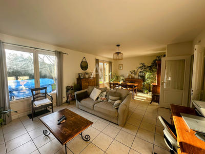 Maison - 111 m² - 4 pièces