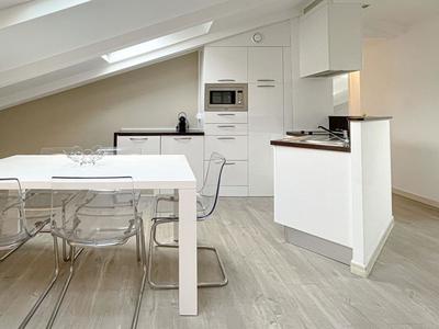 Appartement - 96 m² - 3 pièces