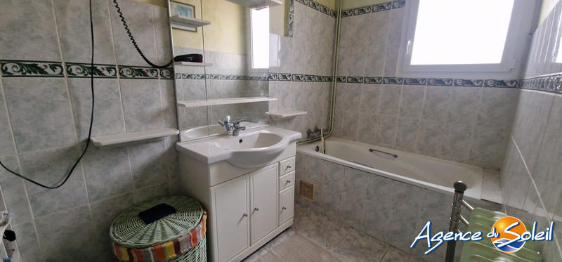 Appartement - 100 m² - 3 pièces