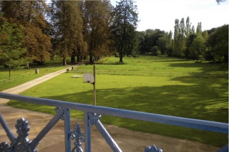 Château - 2 000 m² - 40 pièces