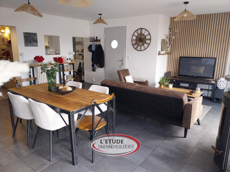 Maison - 121 m² - 6 pièces