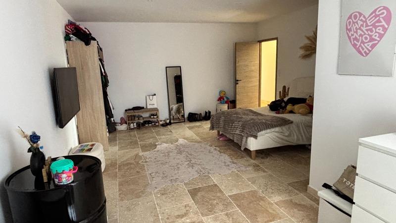 Maison - 300 m² - 10 pièces