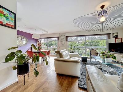 Appartement - 120 m² - 4 pièces