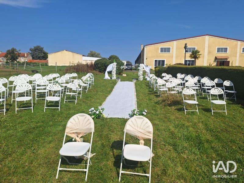 Local commercial - 610 m²