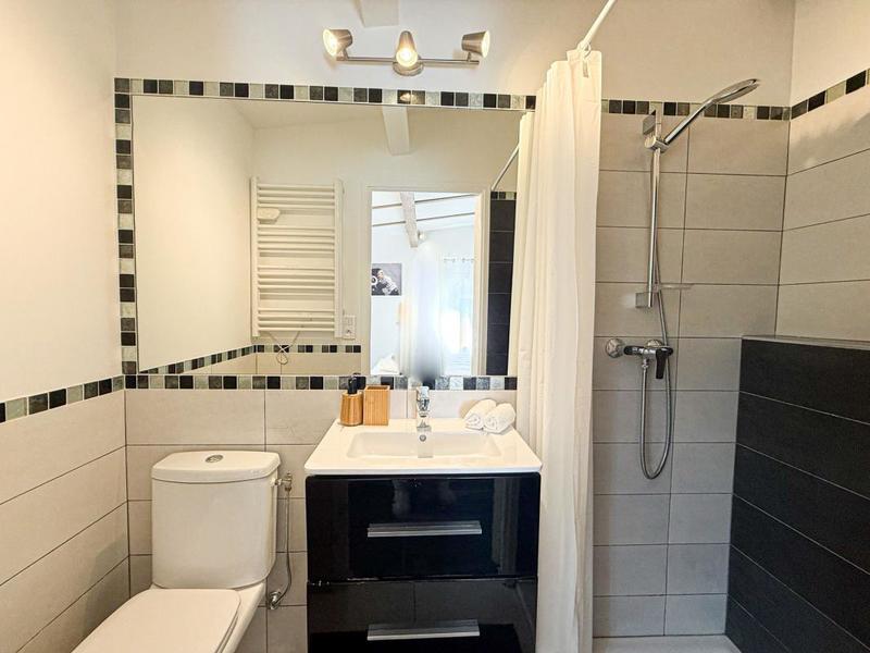 Immeuble - 146 m² - 8 pièces