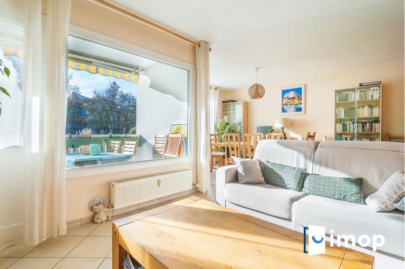 Appartement - 89 m² - 5 pièces