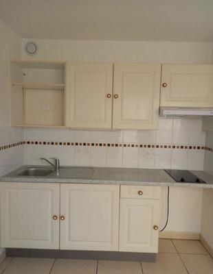 Appartement ancien - 27 m² - 2 pièces