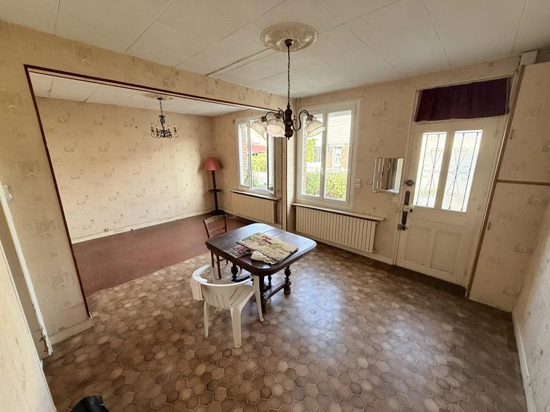 Maison - 80 m² - 5 pièces