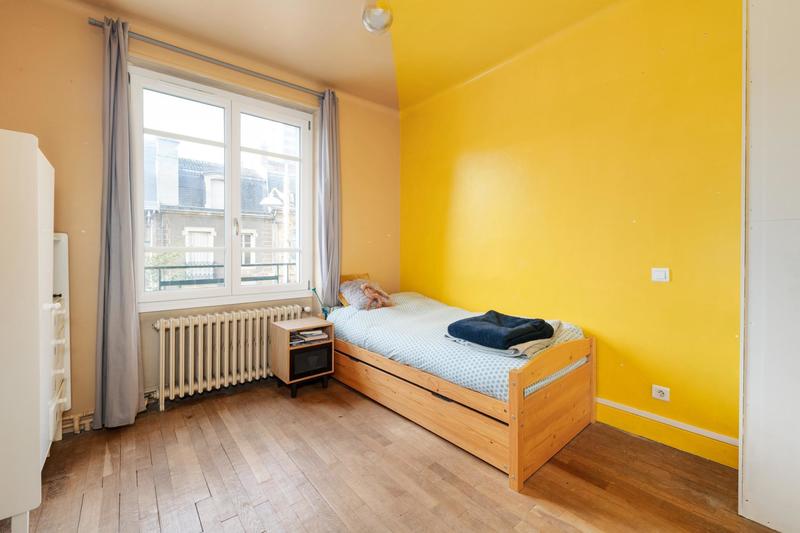 Maison - 226 m² - 10 pièces