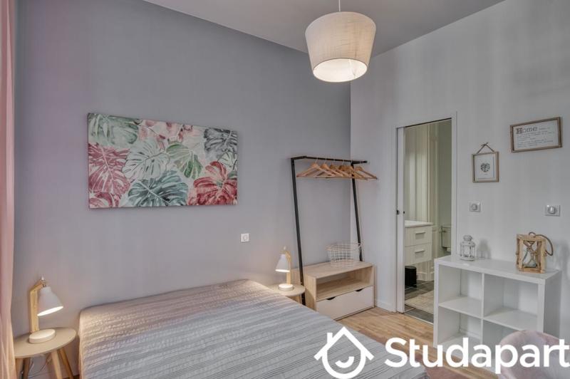 Chambre - 15 m² - 1 pièce