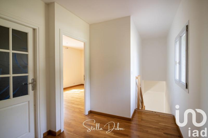 Maison - 185 m² - 6 pièces