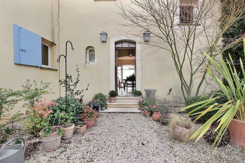 Bastide - 220 m² - 7 pièces