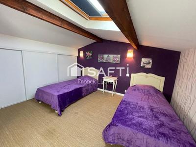 Maison - 200 m² - 10 pièces