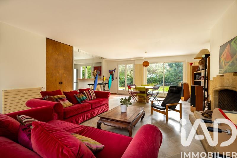 Maison - 178 m² - 8 pièces