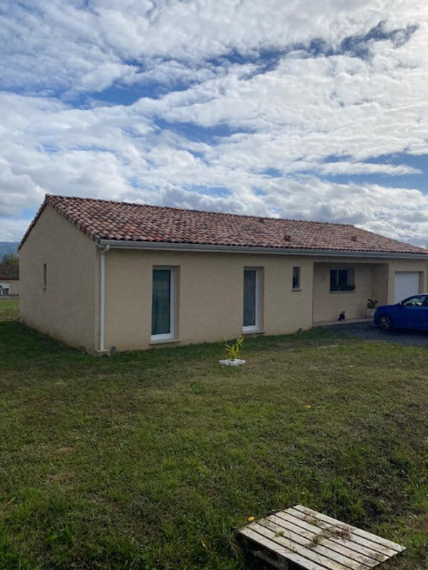 Maison - 98 m² - 5 pièces